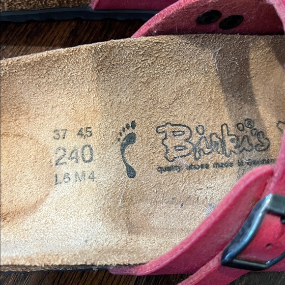 Red Birki’s May Jane - Picture 5 of 6